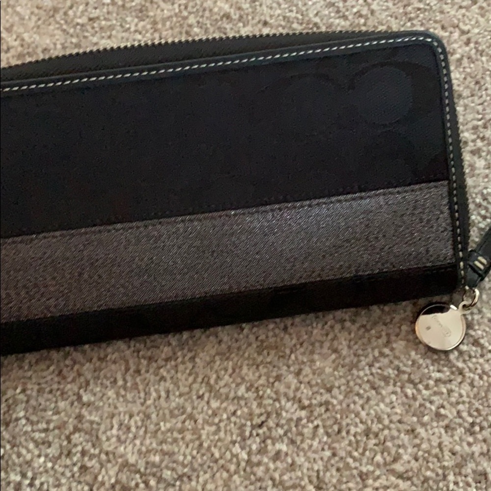 Coach wallet - Picture 4 of 4